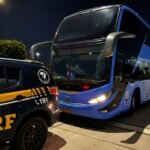 Pai e filho são presos por importunação sexual contra mulher dentro de ônibus na Paraíba