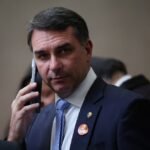 Intercept Brasil: Em áudio, Flávio Bolsonaro cobrou Vorcaro para financiar filme de Bolsonaro